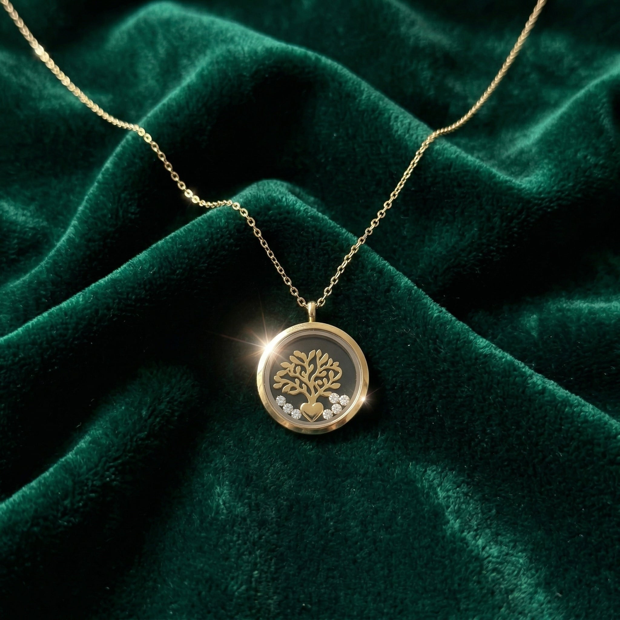 Collar Hera