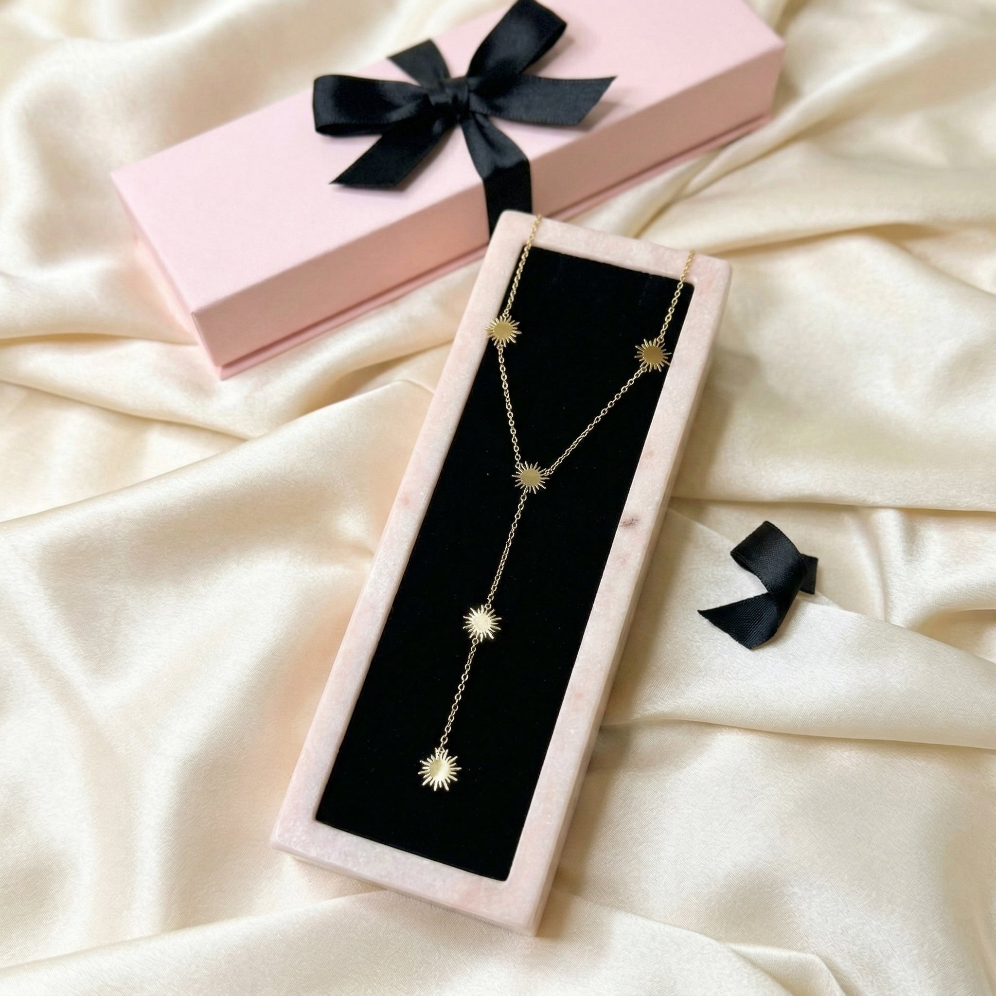 Collar Yang